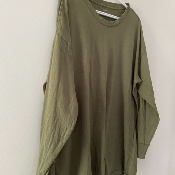 Aerie Green Long Sleeve Top - Picture 2 of 4